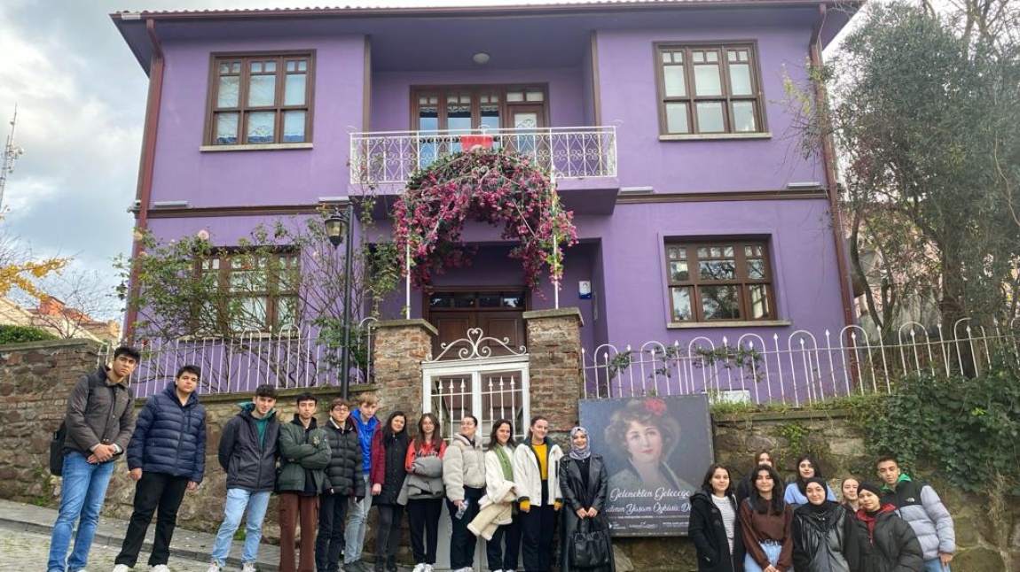 Şehir Ve Medeniyet Kulübü, İzmit’in tarihi ve kültürel mekânlarını gezdi